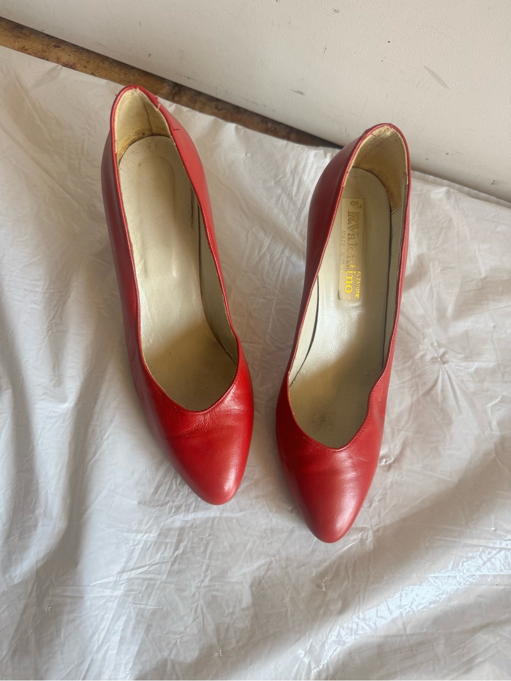 Valentino Red Leather Pointed Pumps with Leather Sole Good Condition. Size 36
